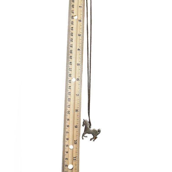 ✨3/$15 Silver Toned Horse Pendant Necklace - Picture 4 of 4